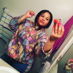 Meet your Posher, Lydia